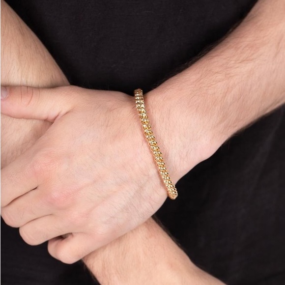 Setting the pace - Picture 2 of 2